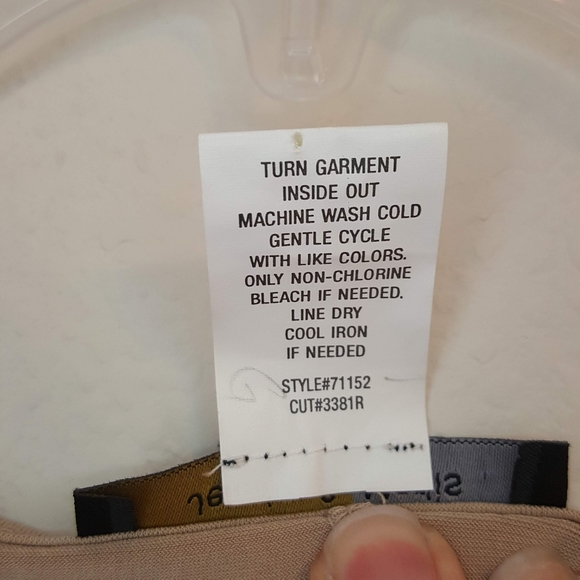 Beautiful top with ribbon flowers, size S - Picture 6 of 6